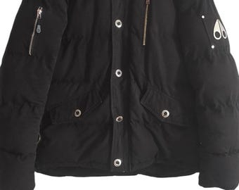 Vintage Moose Knuckles Down Original Ballistic Bomber Pufferjacka Svart Storlek XL SE MÅTT DUNG