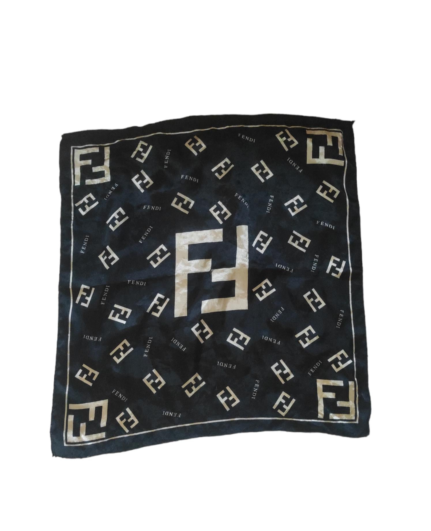 美品 FENDI ヴィンテージ スカーフ 楽天市場】フェンディ スカーフ 中古の通販