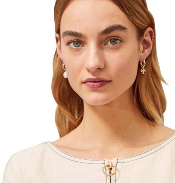 Tory Burch Kira Mismatched Pearl Logo Drop Earrings NWT - Etsy Ireland