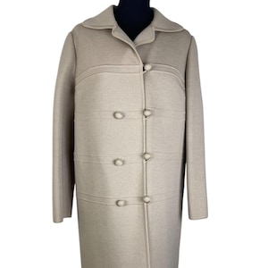 Vintage 60s Sweater Coat | Ivory hued knitted coat | Elegant Accessory | Size S/M