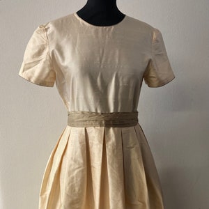 Silk 90&#39;s Vintage Dress for Women | Ideal for Mother of the Bride or special events | Size S/M