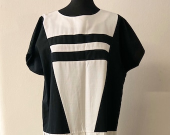 Vestido de verano vintage de los años 80 con cintura caída en azul y blanco / Falda plisada / Talla 16