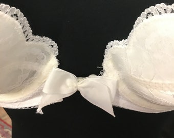 Vintage 80s Lacy Bra | Sexy Women&#39;s Underwire | Front Closure | Size 80 B