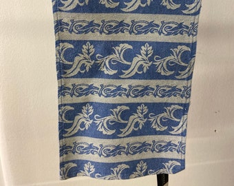 Chic Damask Table Runner in Blue and White Jacquard Print