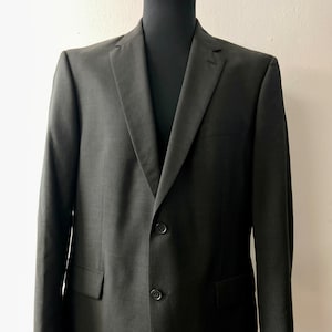 Tailored Men&#39;s Gray Wool Jacket by Pierre Cardin - Vintage Menswear | Size EU 54