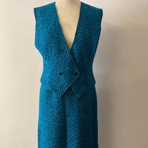 Women&#39;s Vintage 1970&#39;s Matching Vest and Skirt | Blue Boucle Wool Set | Size S