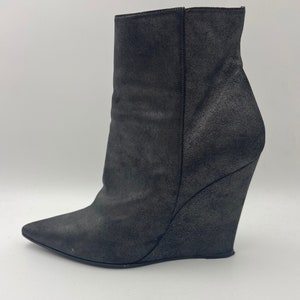 Barbara Bui Vintage Elegant 80&#39;s Women&#39;s Ankle Boots | Slate Gray Suede Wedge Heel | Size EU 40