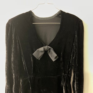 Chic Little Black Velvet Dress | Vintage  90s Party Dress for Women | EU Size 38
