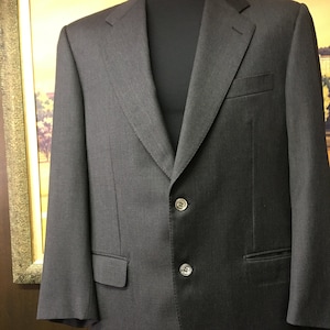 Timeless Men&#39;s Gray Blazer | Vintage Italian Menswear | Tailored Wool Jacket | Size 50