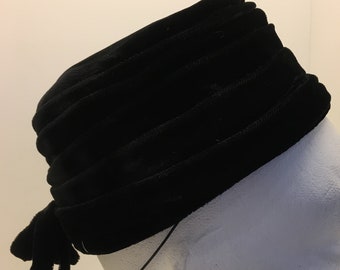 Vintage Black Velvet Pillbox Hat - Retro 70s Style | Great for Movie Costumes or Vintage Fashion