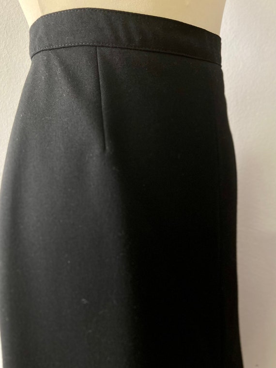 Elegant Women's 80's Vintage Midi Skirt | Black W… - image 9