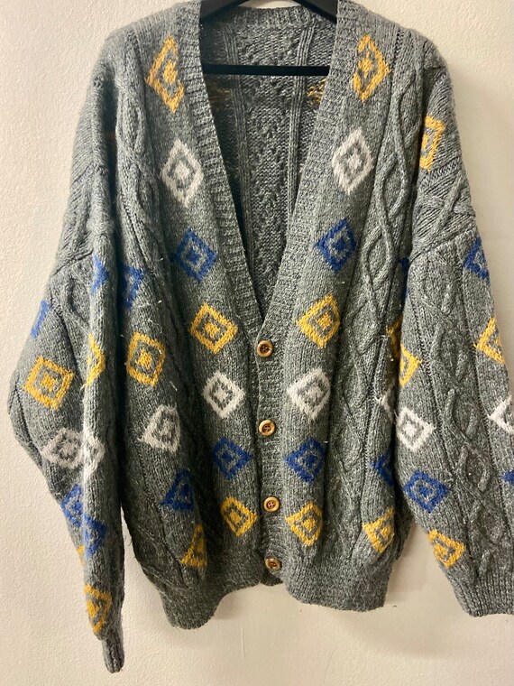 Men's 80's Vintage Hand Knit Wool Cardigan | Size L/XL Sweater