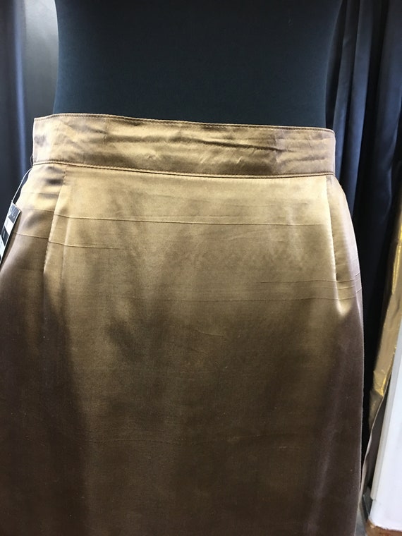 Classic Vintage Pencil Skirt | Beautiful Gold Sil… - image 6