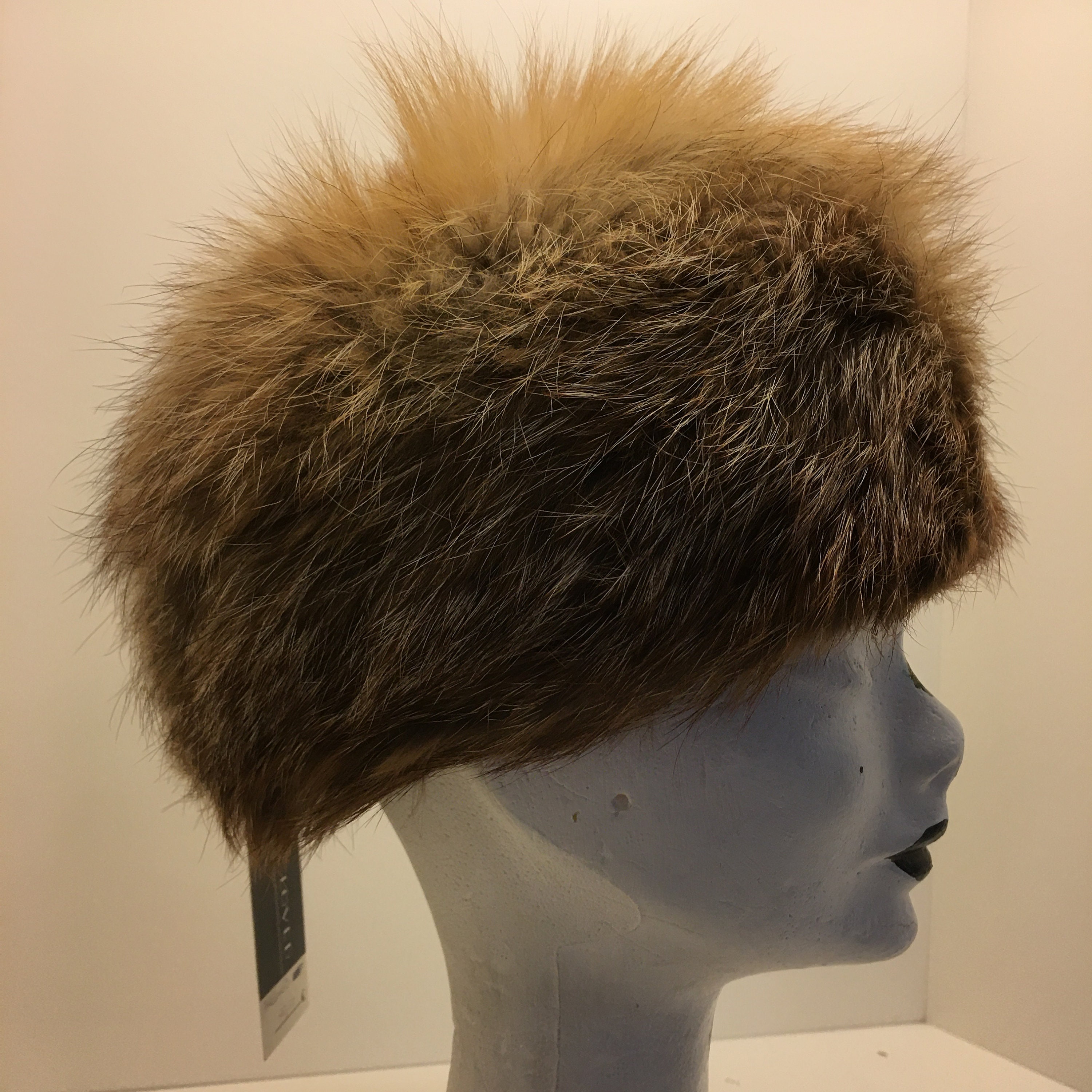 Mexa Poccnn Traditional Russian‎ Vintage Soft Genuine Real Fox Fur Hat MADE in UKRAINE Winter Red Fox Fur Hat, Natural Ushanka Hat  main image 3