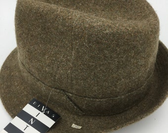 Handcrafted Vintage Men's Tilby Hat | Fedora by Gusman Hats - Stylish Country Headwear