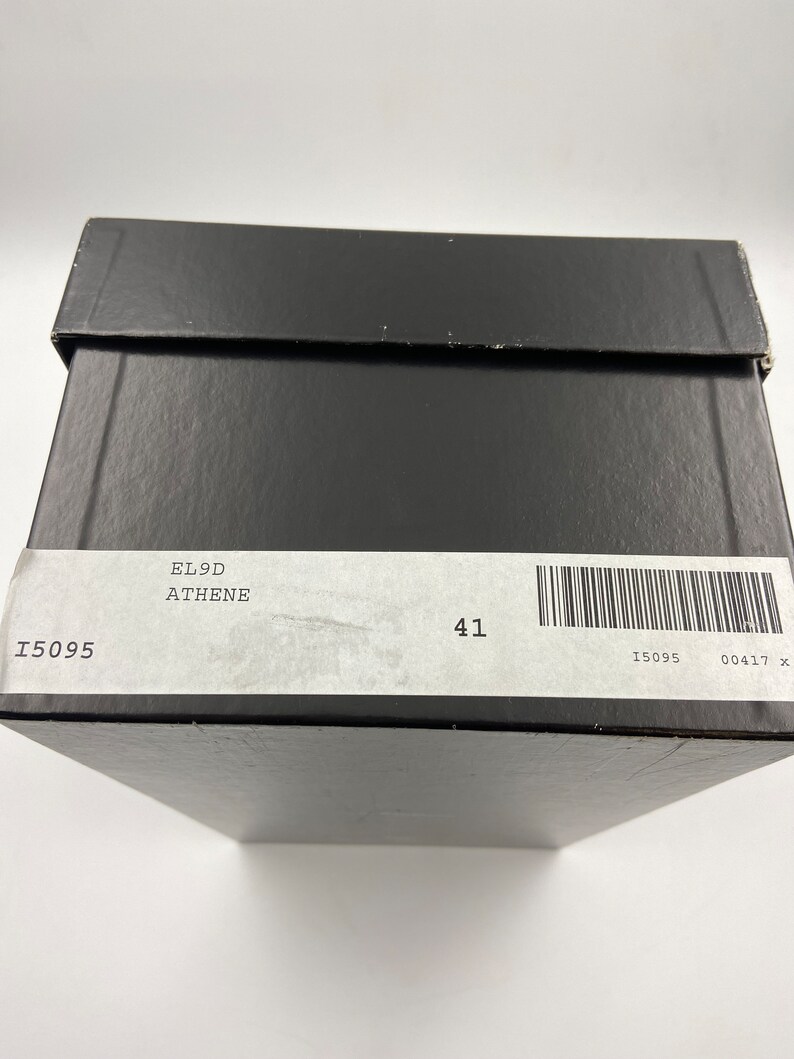 May include: Black shoebox with white text and barcodes. The text reads "EL9D ATHENE" and "I5095". The barcode reads "I5095 00417 X". The number "41" is printed on the box.