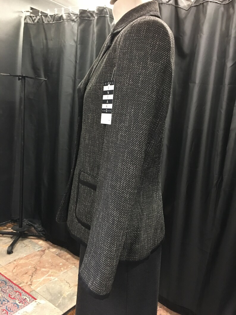 Elegante chaqueta de oficina / Blazer clásico de los 80, estilo Chanel / Chaqueta negra para mujer / Talla 8/10 imagen 5