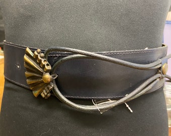 Fancy Vintage Black Leather Belt for Women | Classic and Trendy Accessory