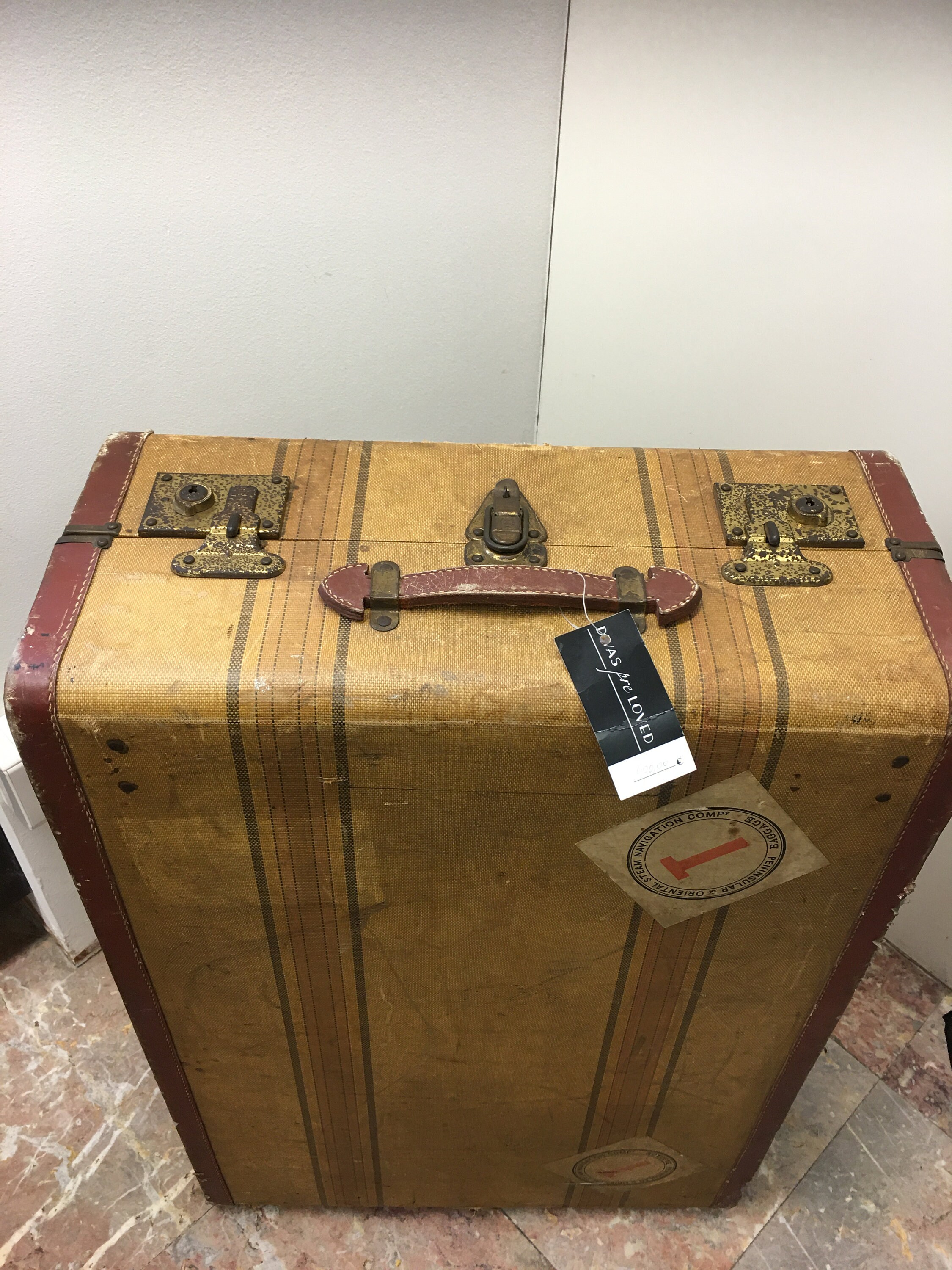 Wardrobe Trunk Vintage Steamer Trunk C1950 Includes 4 Wood Hangers