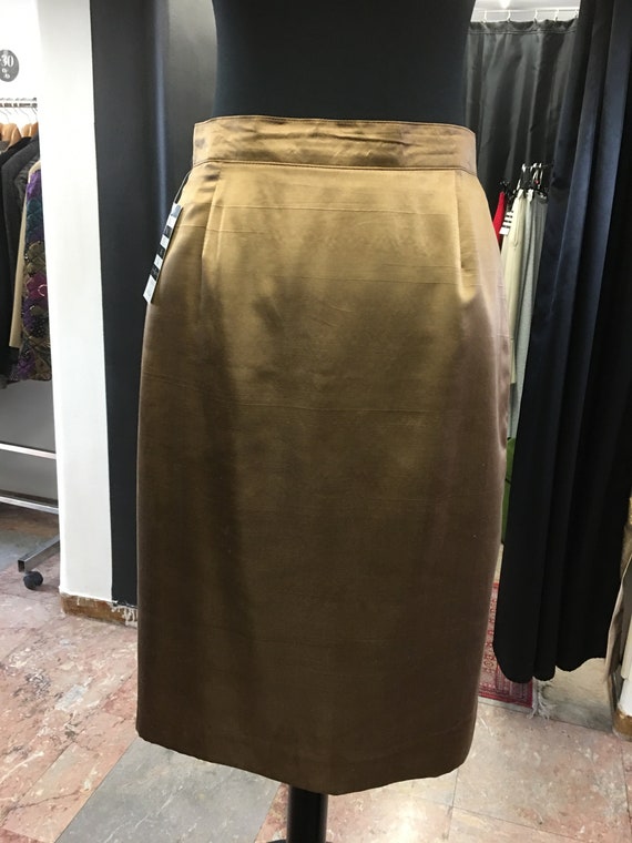 Classic Vintage Pencil Skirt | Beautiful Gold Sil… - image 7