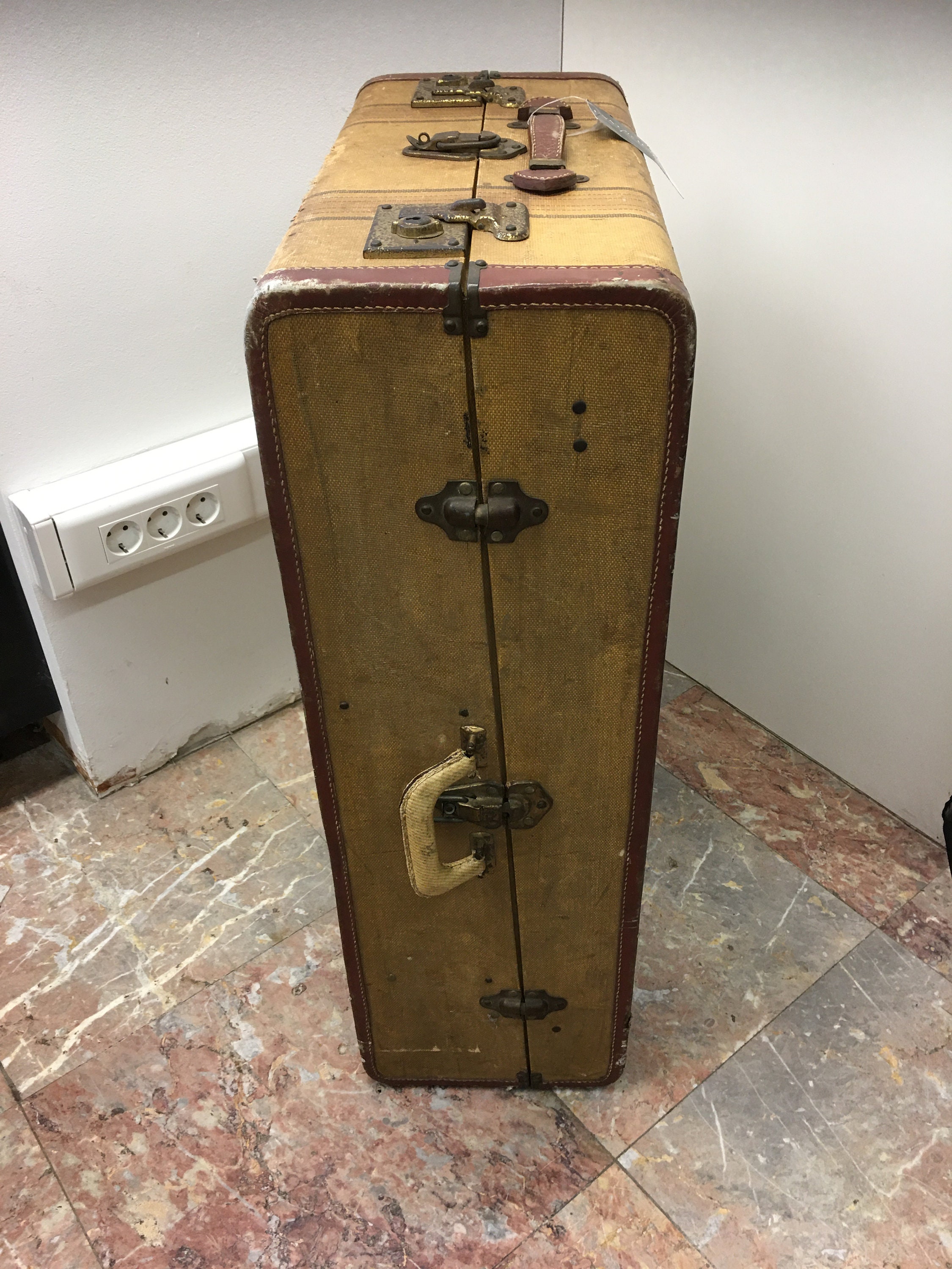 Wardrobe Trunk Vintage Steamer Trunk C1950 Includes 4 Wood Hangers