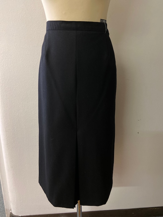 Elegant Women's 80's Vintage Midi Skirt | Black W… - image 1