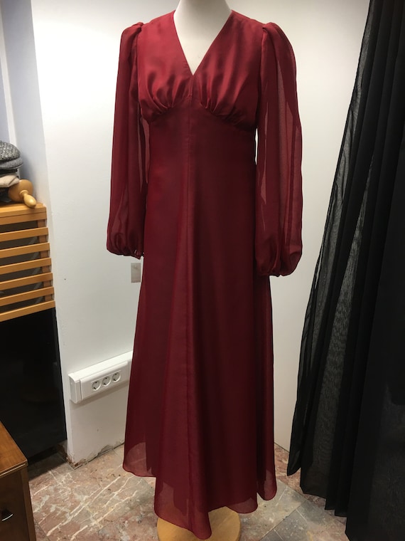 elegant vintage bridesmaid dresses Vintage-Style Bridesmaid Dresses for All Figures