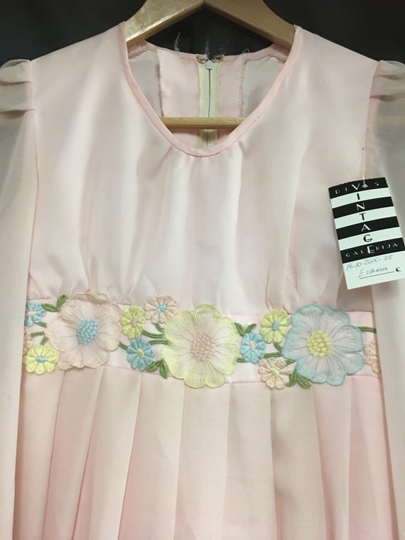 Charming Vintage Girls Dress | Flower Girls Dress… - image 2