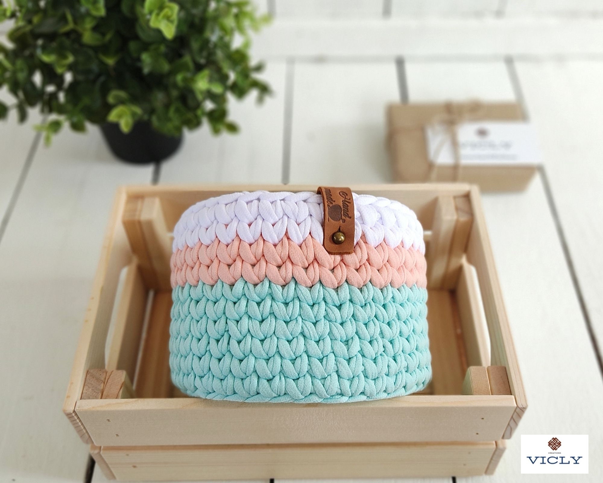 Pequeña cesta de almacenamiento redonda hecha de materiales | Etsy