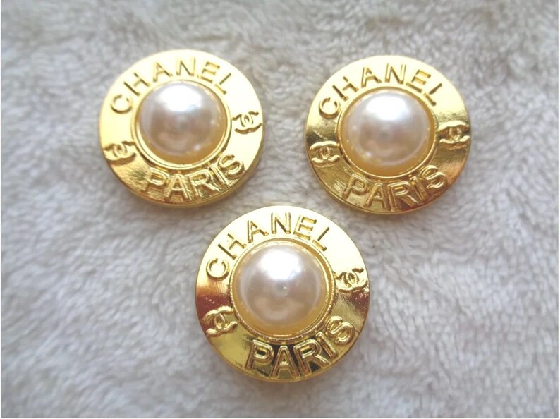 Button Suit Diy Inspired Designer Brand Luxury Camellia No 5 Quilted Double C G Coco Luxe Logo Cd Cloth Gg Lv Tb D B F V H Patch Buttons Craft Supplies Tools Fontane Physio De