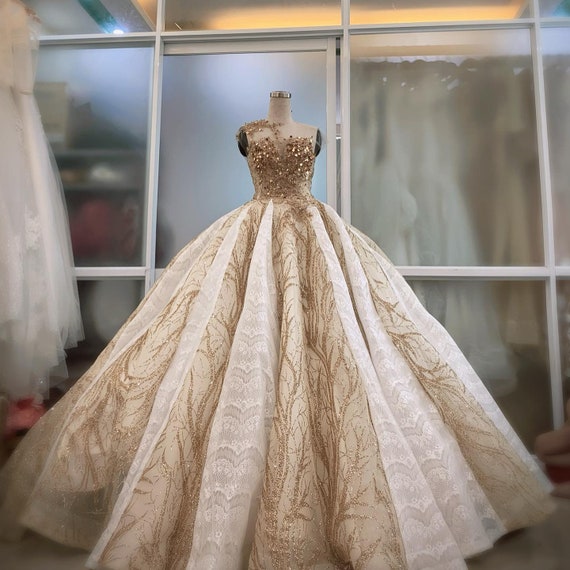 Fairy Tale Wedding Dresses & Gowns | Azazie