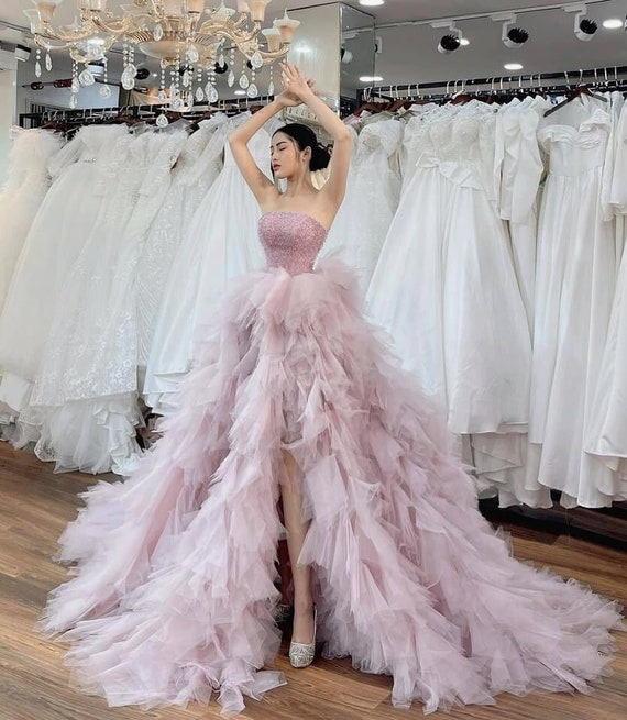 Amazon.com: Elegant Sweetheart Wedding Dresses for Bride Lace Applique Bridal  Dress Ruffled Train Plus Size Sleeveless Maxi Wedding Gown Ivory :  Clothing, Shoes & Jewelry