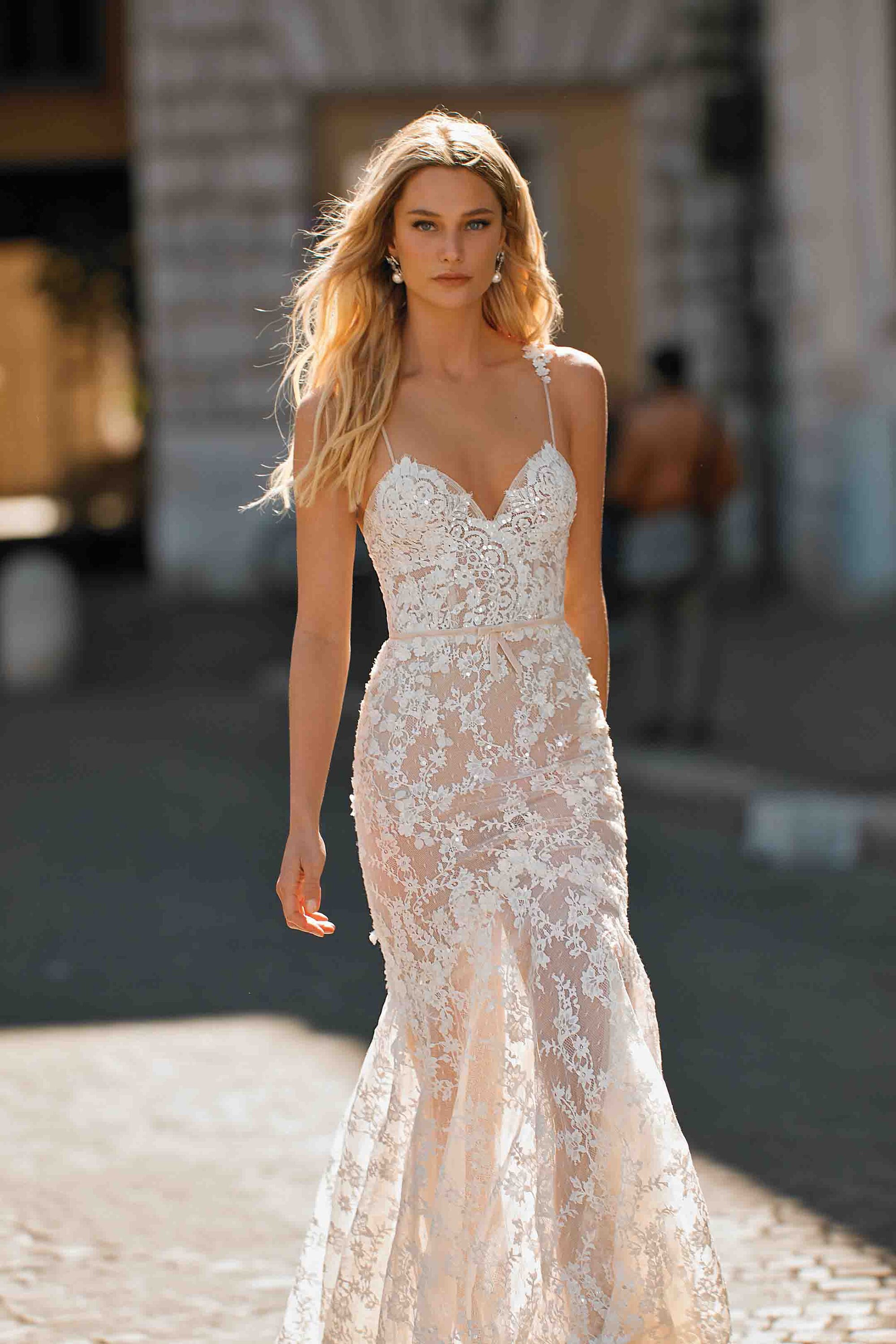 Hermoso vestido de novia inspirado en Berta hecho a pedido - Etsy España Hermoso vestido de novia inspirado en Berta hecho a pedido - Etsy España