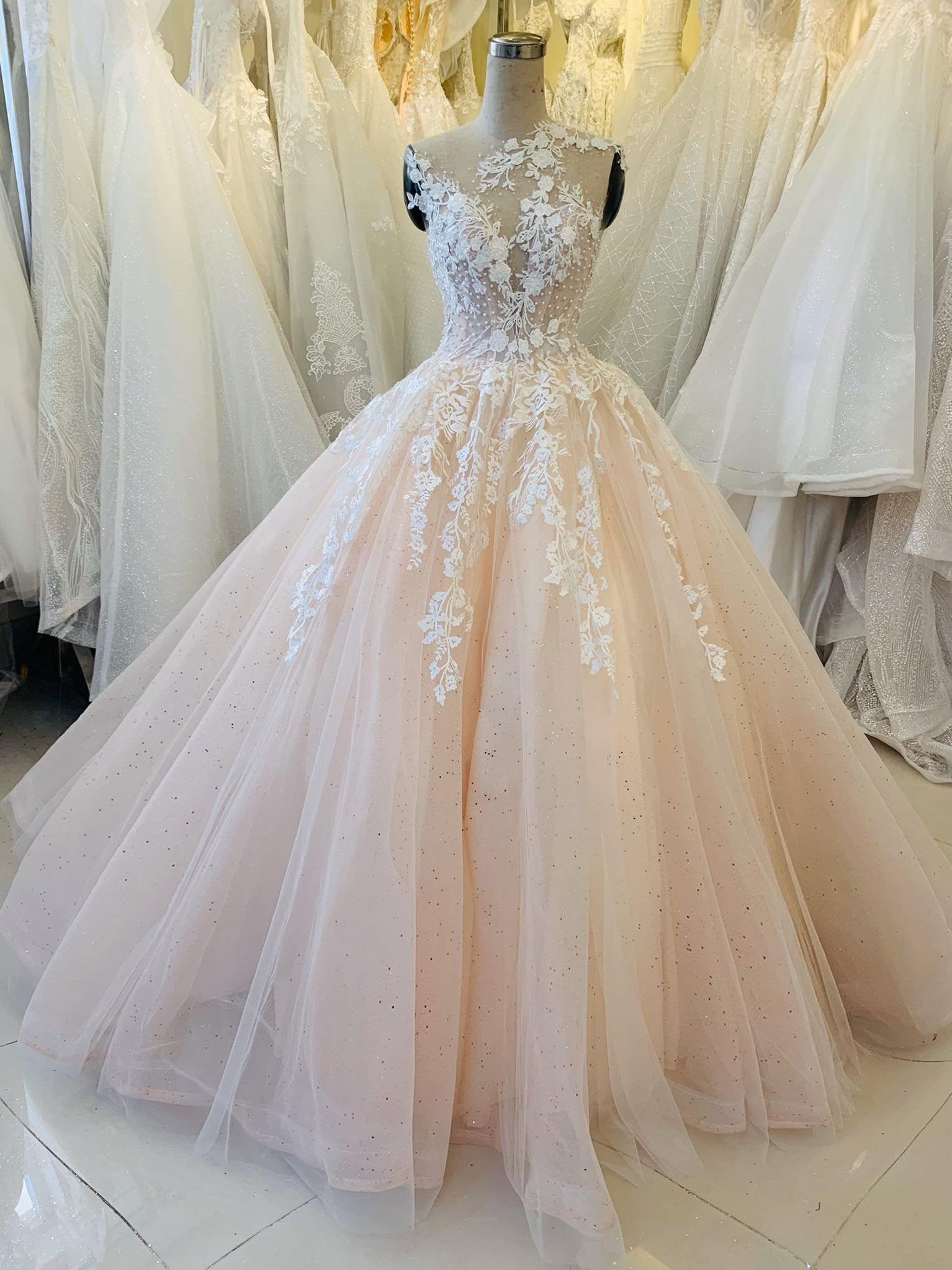 Pastel Wedding Gowns: Get Inspired by the Stars | Arabia Weddings