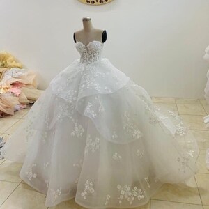 Cute and Sexy Strapless Vintage White Princess Wedding Dress prom dress 2021    cg17435 main image 0