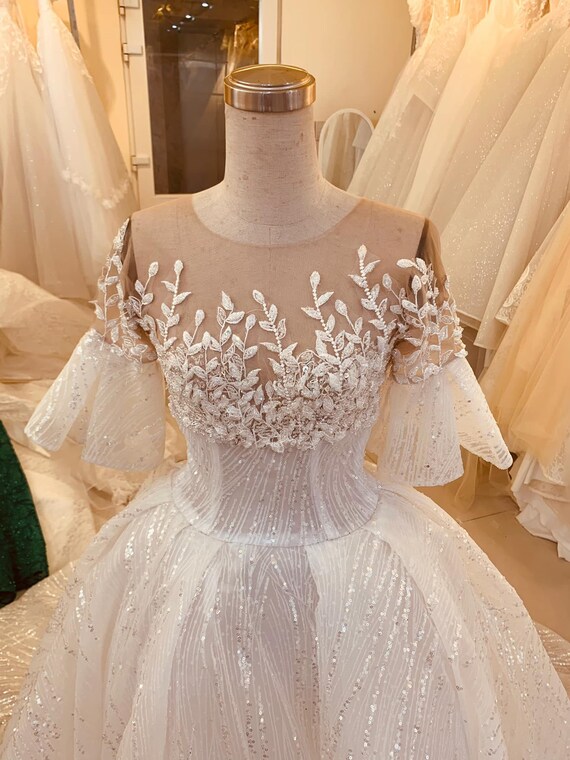Princess wedding top gowns with sparkles