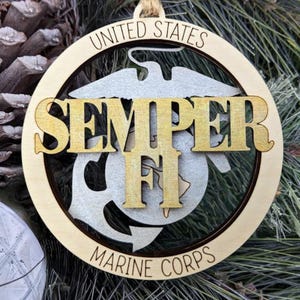 Semper Fi Ornament - Marine Ornament oder Auto Anhänger - Geschenk für aktiven Dienst oder Marine Militär im Ruhestand - offizieller Hobbyist des USMC