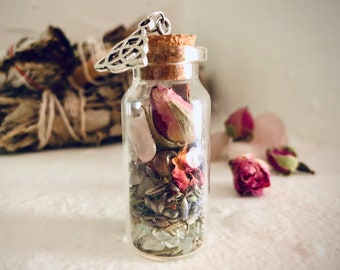 Lovewitch Rose Spell Pendant / Love Pendant / Spell Bottle / Witch Bottle / Apothecary Decor / Witchy Gift / Witchcraft / Witch Decor