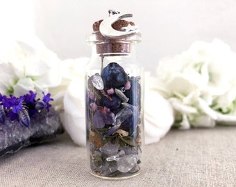 Spell Pendant / Divination Pendant / Spell Jar / Witch Jar / Witch Bottle / Witchy Gift / Witch Herbs / Apothecary Decor / Witchcraft Supply