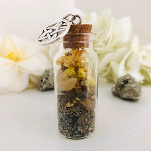 Goldwitch Prosperity & Money Pendant / Spell Bottle / Spell Jar / Witch Bottle / Witch Jar / Witchy Gift / Witch Decor / Apothecary Decor