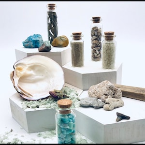 Sea Witch Kit / Water Witch / Witchy Decor / Sea Witchcraft / Witch Starter Kit / Witchcraft Supply / Spell Kit / Witch Box /Witch Kit