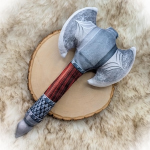 Knee-High Knights Plush Toy Battle Axe, Baby&#39;s First Battle Axe, Emotional Support Battle Axe, Soft Plush Toy, Plushie, Handmade Toy