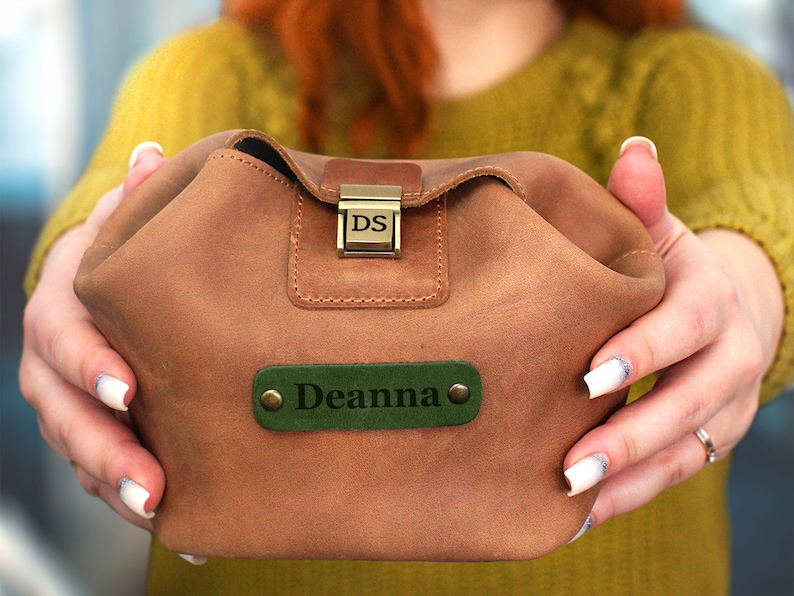 Kit Dopp femme, trousse de toilette personnalisée pour elle, pochette accessoires en cuir, cadeau personnalisé pour femme, sac en cuir organisateur de bijoux image 3