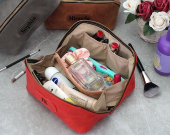 Gepersonaliseerde lederen reismake-up tas, open platte make-up organizer met scheidingswand en handvat, dames Dopp Kit, aangepaste cosmetische tas voor haar