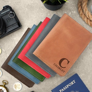 Soporte de pasaporte de cuero personalizado, cubierta de pasaporte con monograma, bolsa de pasaporte de viaje con bolsillos para tarjetas, estuche de pasaporte nombre grabado