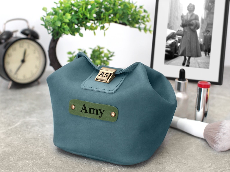 Leather Cosmetic Bag with Personalization, Womens Leather Accessory for Storing Her Little Things, Makeup Organizer Bag, Bridesmaid Gift image 5