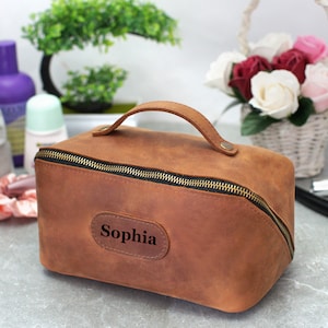 Custom Engraved Travel Cosmetic Bag, Perosnalized Makeup Bag, Leather Dopp Kit for Women, Bridal Party Gifts, Bridesmaid Makeup Bag Tobacco Brown