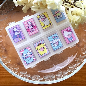 Pastillero / Caja de accesorios / 9,7 × 7,8 cm / kawaii / sanrio / hangyodon / Kitty / My melody / Kuromi / Cinnamoroll / Pochacco