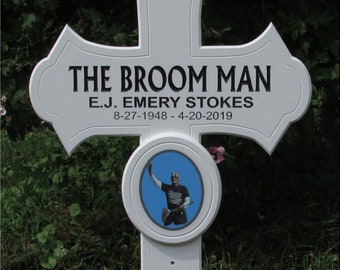 The Stellar, weatherproof memorial with Picture Plaque