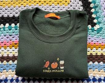 Forest Green Autumnal Stars Hollow Embroidered Sweatshirt/T-shirt